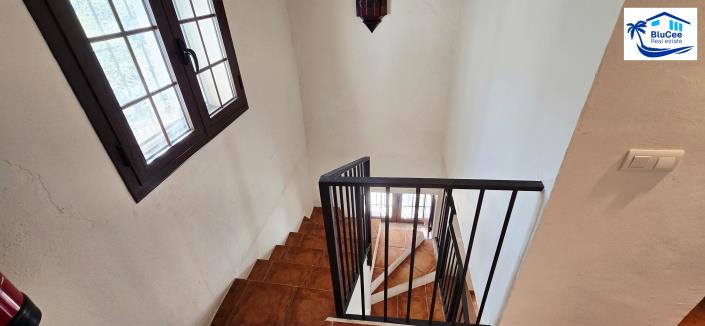 Image No.22-3 Bed Country House for sale