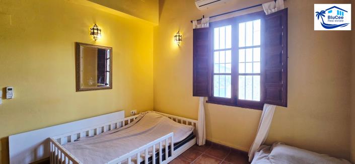 Image No.29-3 Bed Country House for sale