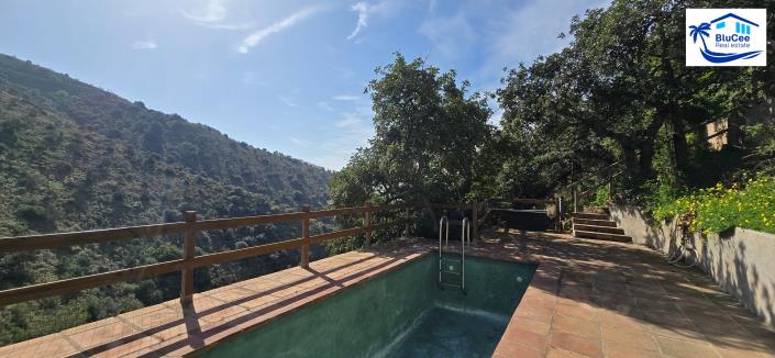 Image No.34-3 Bed Country House for sale