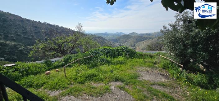 Image No.48-3 Bed Country House for sale