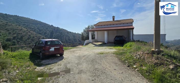 Image No.53-3 Bed Country House for sale