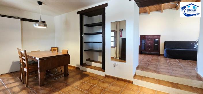 Image No.17-3 Bed Country House for sale