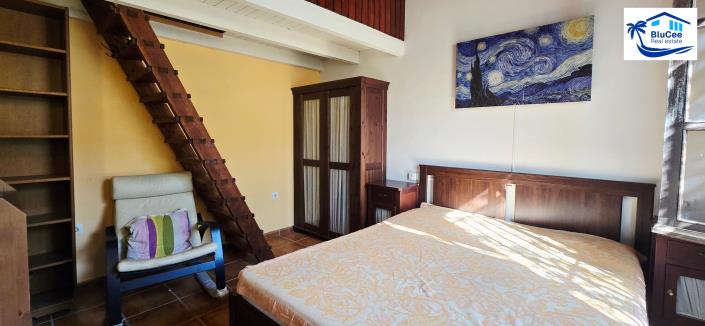 Image No.24-3 Bed Country House for sale