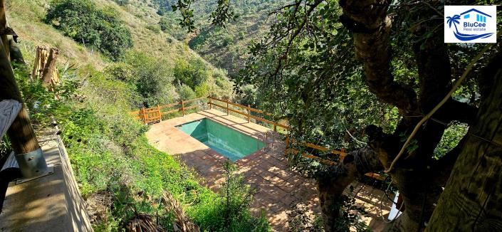 Image No.37-3 Bed Country House for sale