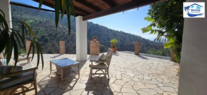 Image No.4-3 Bed Country House for sale