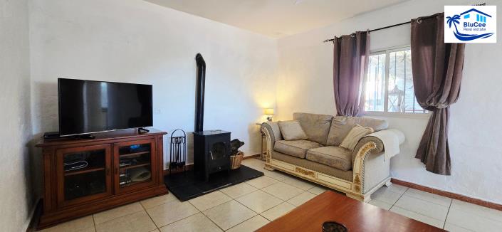 Image No.14-3 Bed Country House for sale