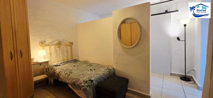 Image No.25-3 Bed Country House for sale