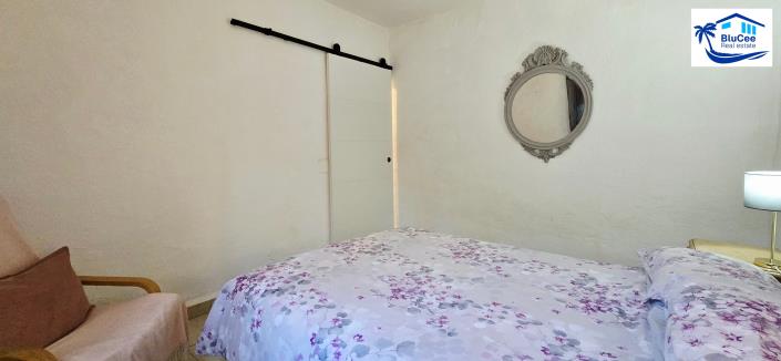 Image No.15-3 Bed Country House for sale