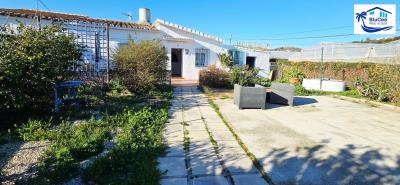 For-sale-onel-level-rustic-property-by-the-coast-Malaga---BluCee-Real-Estate--2-