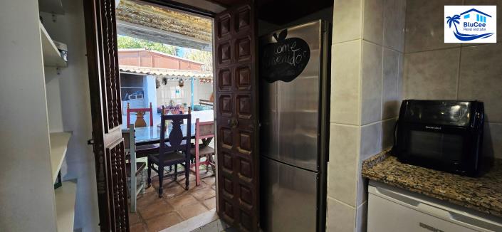 Image No.28-3 Bed Country House for sale