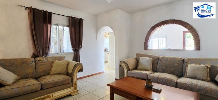 Image No.6-3 Bed Country House for sale