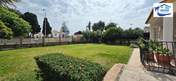 Image No.2-4 Bed Villa for sale