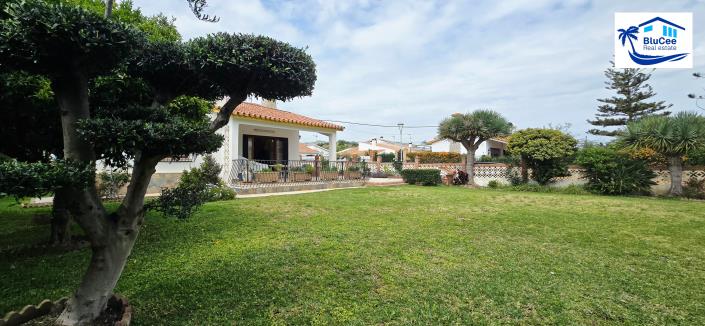 Image No.3-4 Bed Villa for sale