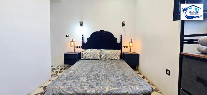 Image No.20-4 Bed Townhouse for sale