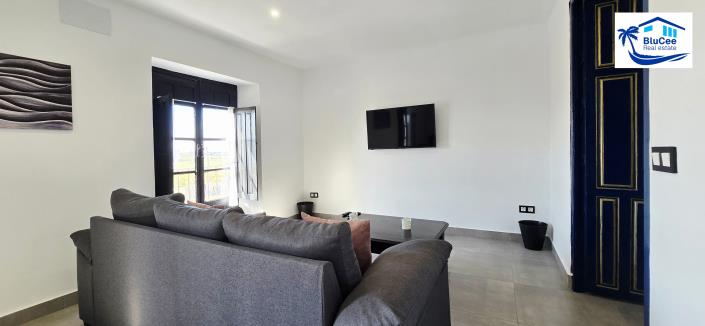 Image No.30-4 Bed Townhouse for sale