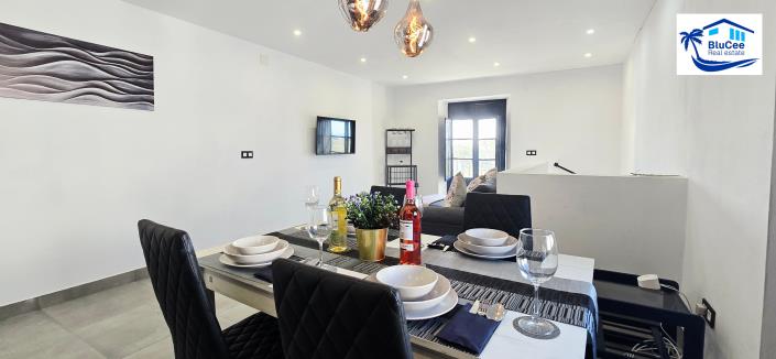 Image No.11-4 Bed Townhouse for sale
