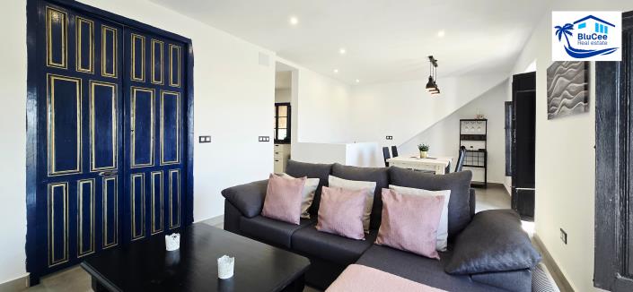 Image No.26-4 Bed Townhouse for sale
