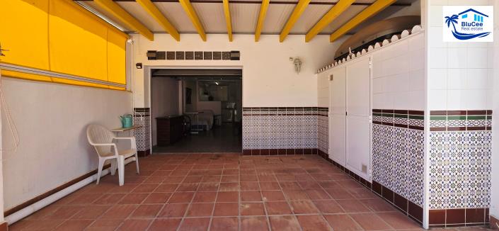 Image No.36-3 Bed Semi-Detached for sale
