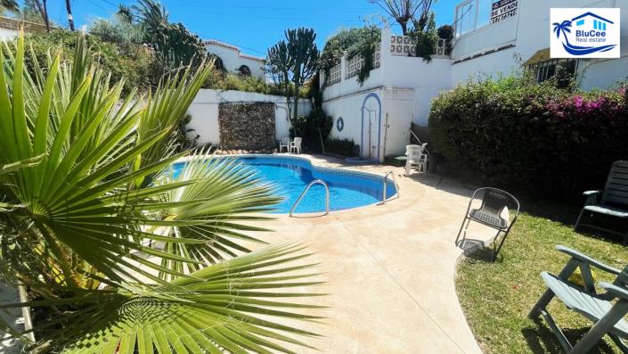 Image No.38-3 Bed Semi-Detached for sale