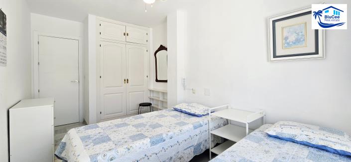 Image No.20-3 Bed Semi-Detached for sale