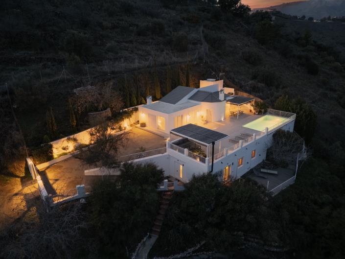Image No.4-4 Bed Villa for sale