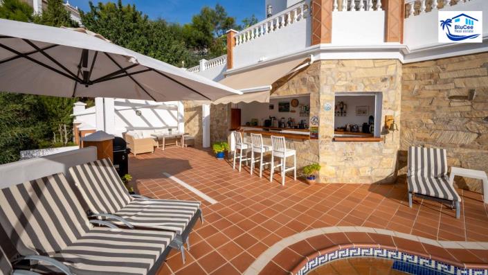 Image No.32-5 Bed Villa for sale