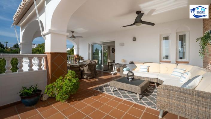 Image No.55-5 Bed Villa for sale