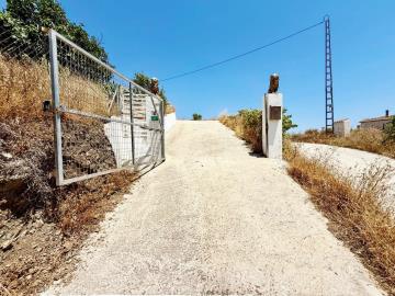 FOR-SALE-BLUCEE-REAL-ESTATE-ALMACHAR-CATCHPOLE--1-
