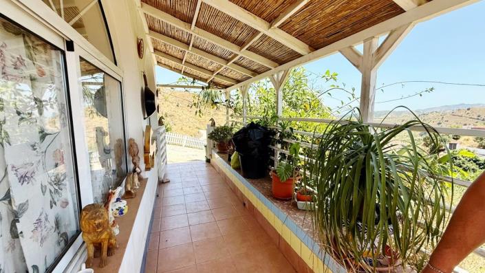 Image No.24-2 Bed Country House for sale
