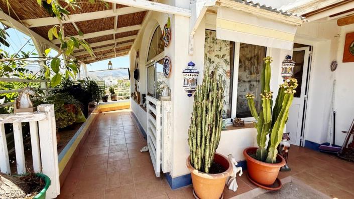 Image No.28-2 Bed Country House for sale