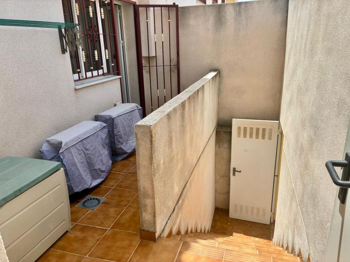Image No.16-2 Bed Apartment for sale