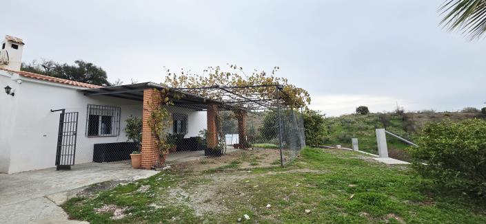 Image No.6-Maison de campagne de 3 chambres à vendre à Cajiz