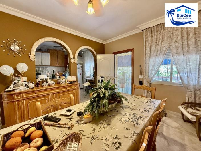 Image No.16-7 Bed Villa for sale