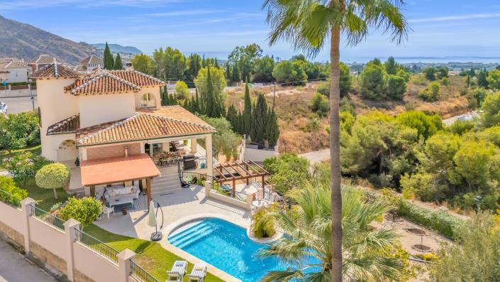 Image No.3-5 Bed Villa for sale