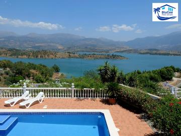 For-Sale-Lake-View-Property-Lake-Viuela--7-