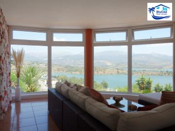 For-Sale-Lake-View-Property-Lake-Viuela--15-