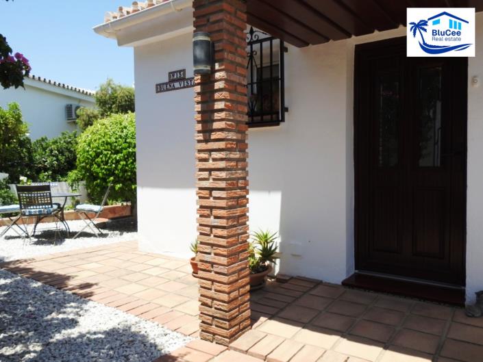 Image No.36-3 Bed Villa / Detached for sale