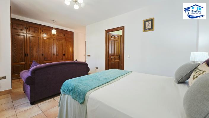 Image No.17-9 Bed House/Villa for sale