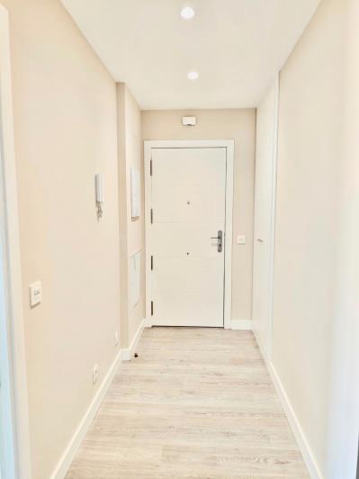 Image No.2-4 Bed Apartment for sale