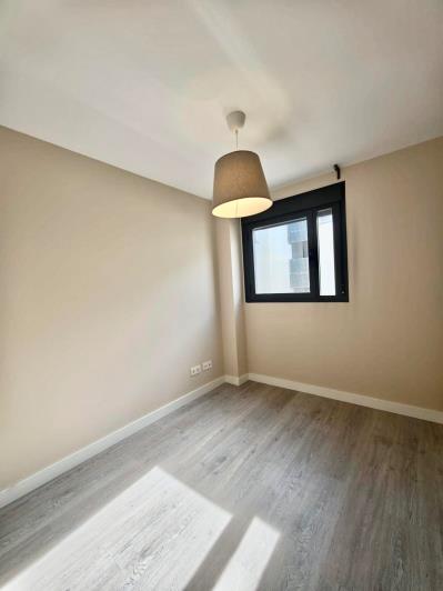 Image No.12-4 Bed Apartment for sale