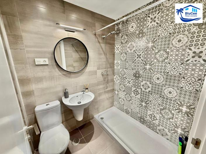 Image No.24-4 Bed Apartment for sale