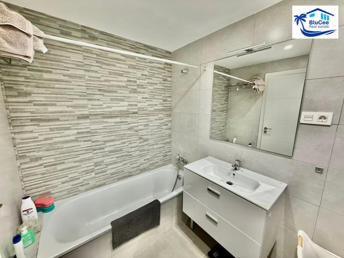 Image No.17-4 Bed Apartment for sale