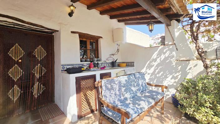 Image No.27-4 Bed Village House for sale