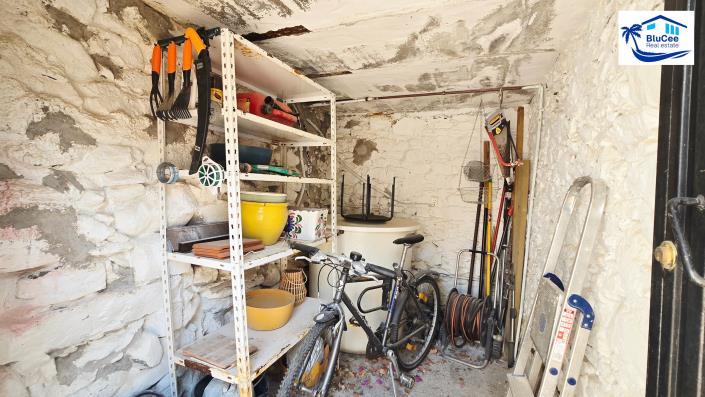 Image No.35-4 Bed Village House for sale