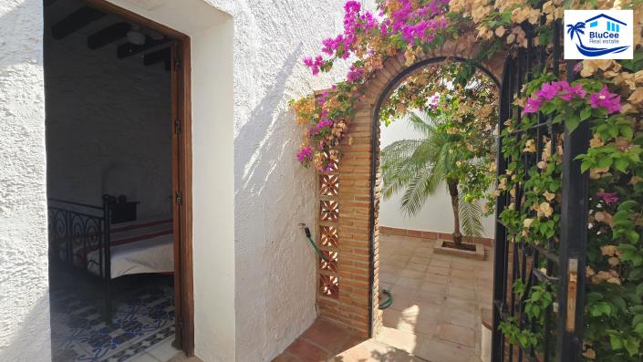 Image No.28-4 Bed Village House for sale