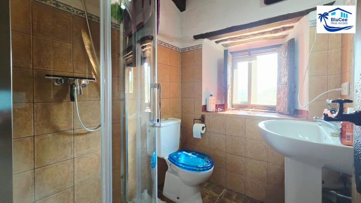 Image No.26-4 Bed Village House for sale