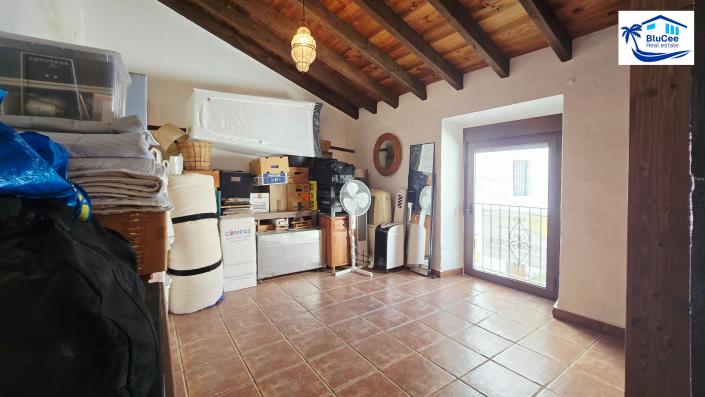 Image No.20-4 Bed Village House for sale