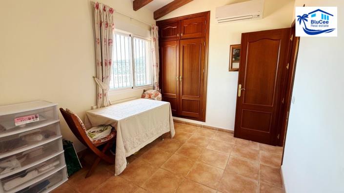 Image No.23-3 Bed Villa for sale