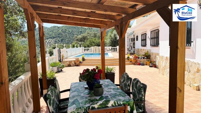 Image No.5-3 Bed Villa for sale