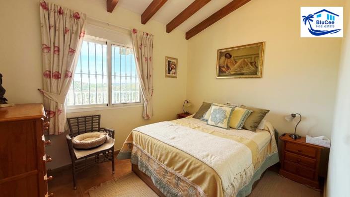 Image No.21-3 Bed Villa for sale